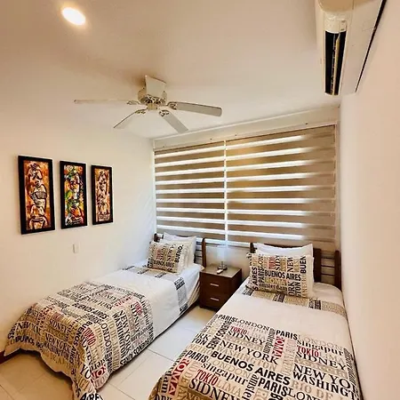 Apto Exclusivo De 2 Con Acceso Directo A La Playa Apartamento *